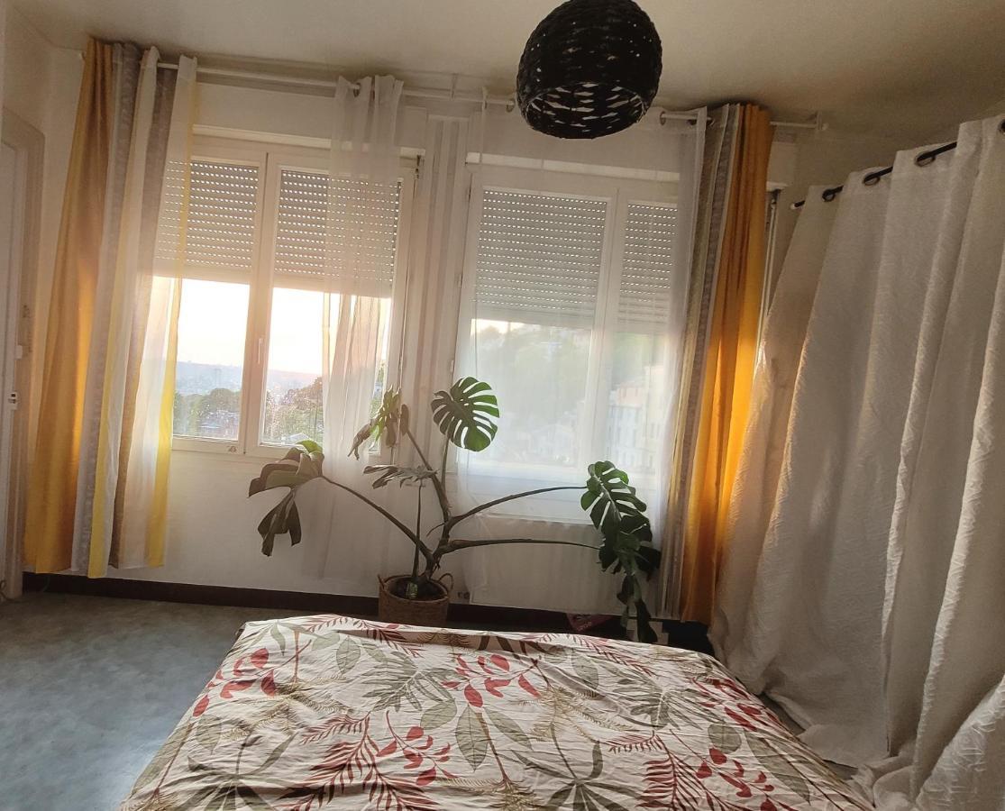 Charmante Villa Familiale A Rouen Bonsecours Bagian luar foto